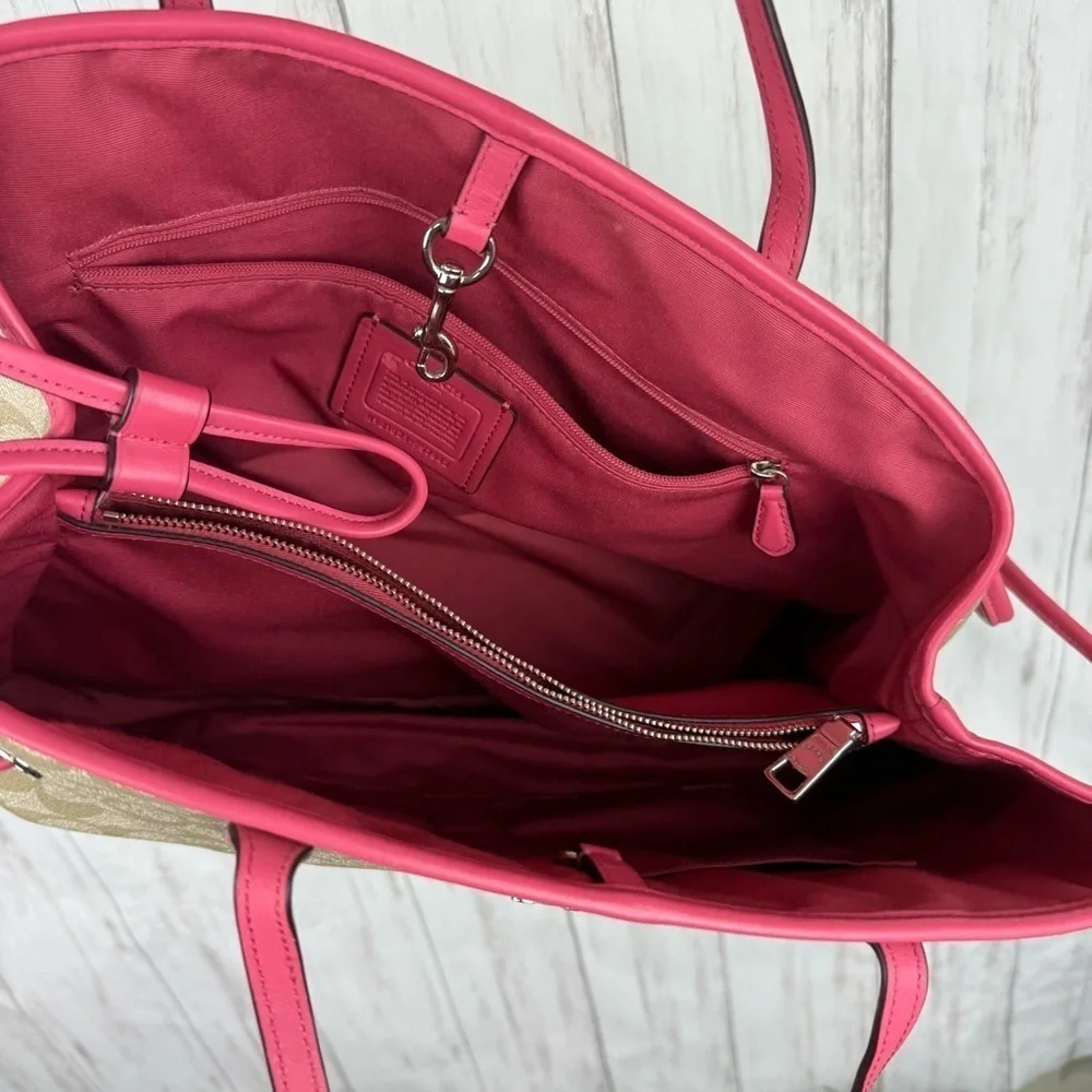 Coach tan monogram pink trim tote bag - Picture 9 of 11
